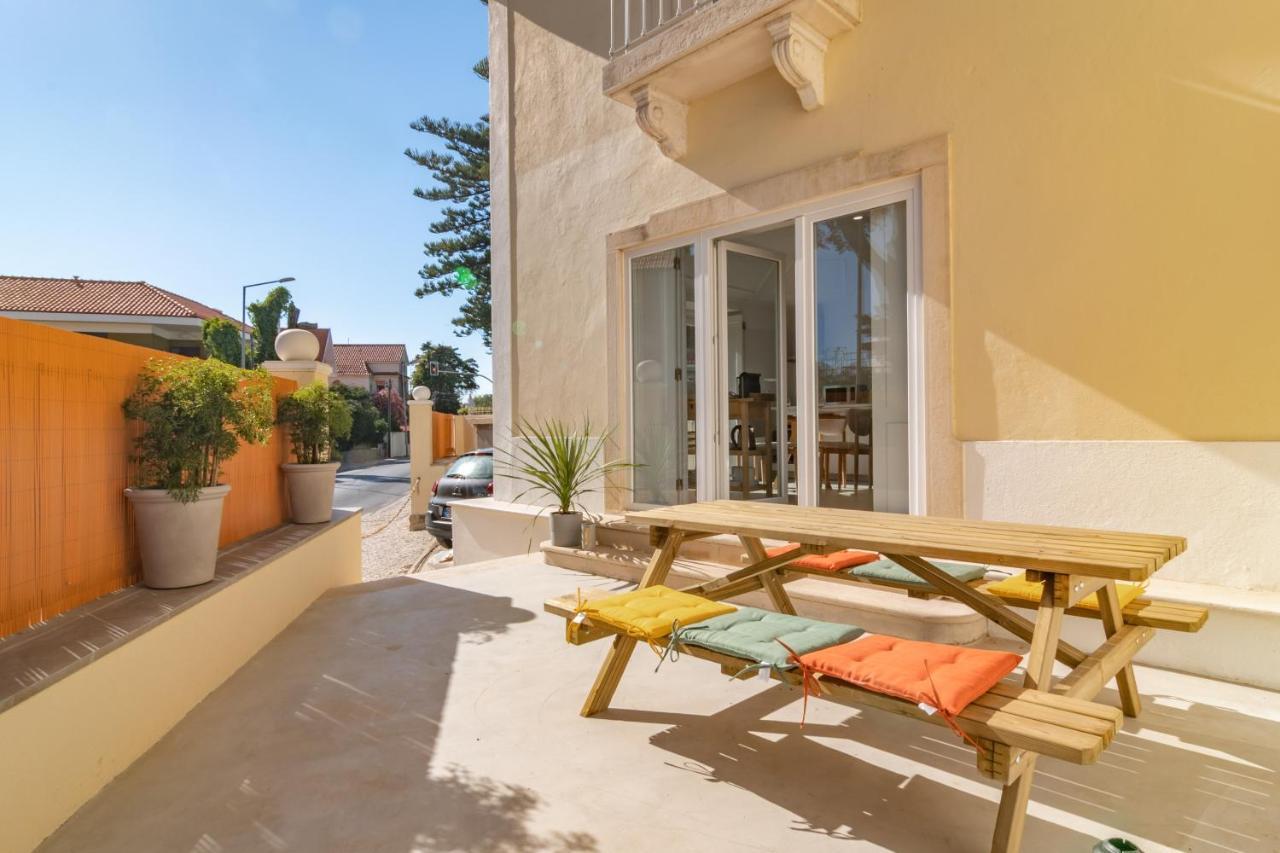Chalet Maria Da Assuncao By Lovelystay Estoril Exterior photo