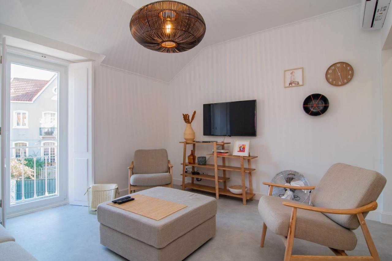 Chalet Maria Da Assuncao By Lovelystay Estoril Exterior photo