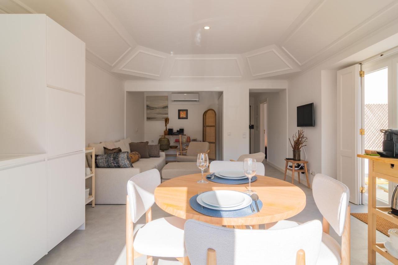 Chalet Maria Da Assuncao By Lovelystay Estoril Exterior photo