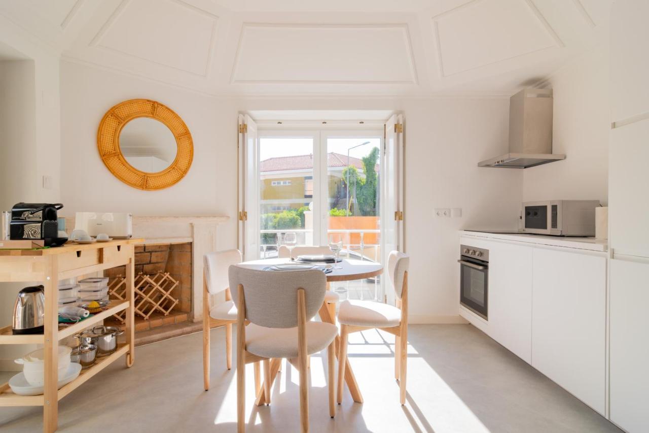 Chalet Maria Da Assuncao By Lovelystay Estoril Exterior photo