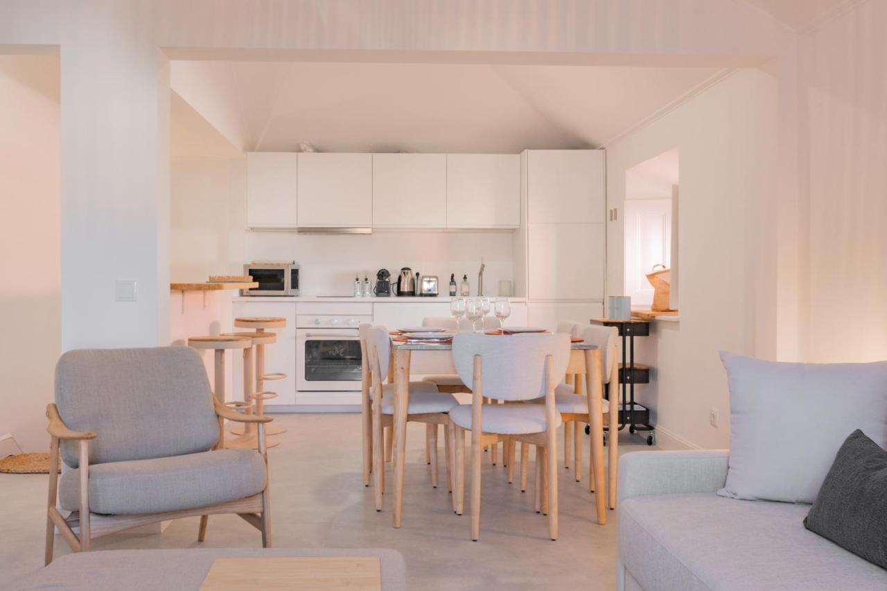 Chalet Maria Da Assuncao By Lovelystay Estoril Exterior photo